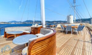 12 Cabins Luxury Crewed Gulet Elara Bodrum Blue Cruise 8