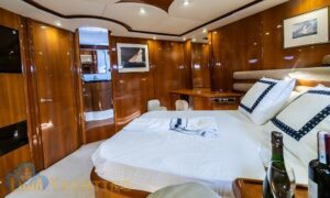 Sunseeker manhattan 74 feet luxury yacht charter bodrum hotels 30