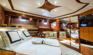 Sunseeker manhattan 74 feet luxury yacht charter bodrum hotels 31