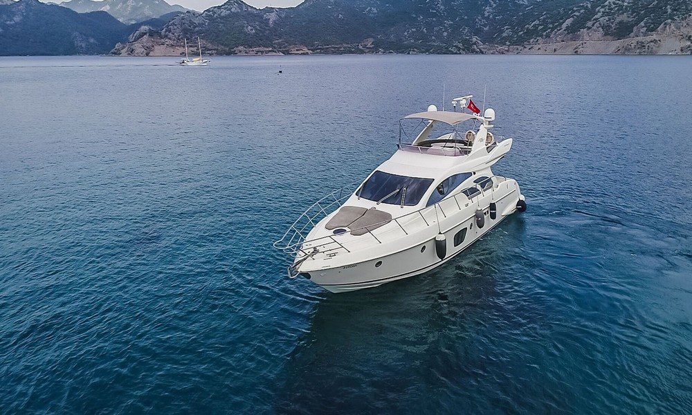 Luna Yachting Azimut 55 Bodrum Yacht Charter 3 1