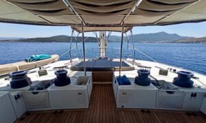 Catamaran Lagoon 620 Camaron for rent Turkey Luna Yachting Bodrum 15