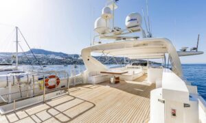 Luxury Yacht Falcon 115 Sanref Bodrum Luna Yachting 6