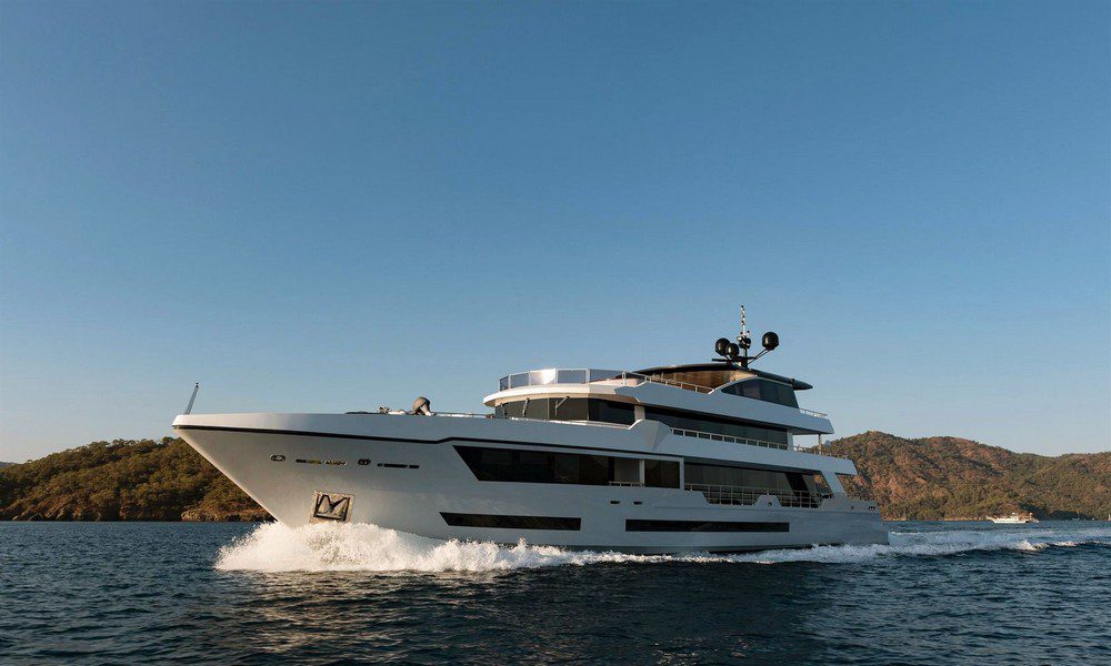 adamaris luxury motor yacht master 3