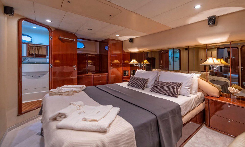 Luxury Yacht Charter Gocek Crewed Motoryacht Princess Luna Yachting 2023 19 1
