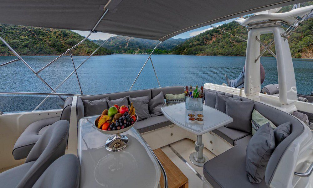 yacht charter turkey gocek princess luna yachting