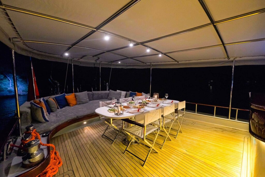 Deluxe Gulet Bodrum 5 Cabin 25 Mt 17