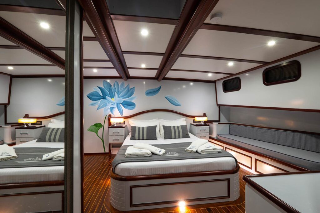 Deluxe Gulet Bodrum 5 Cabin 25 Mt 22