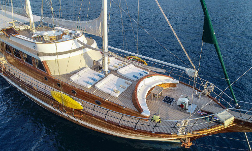 luna yachting 12