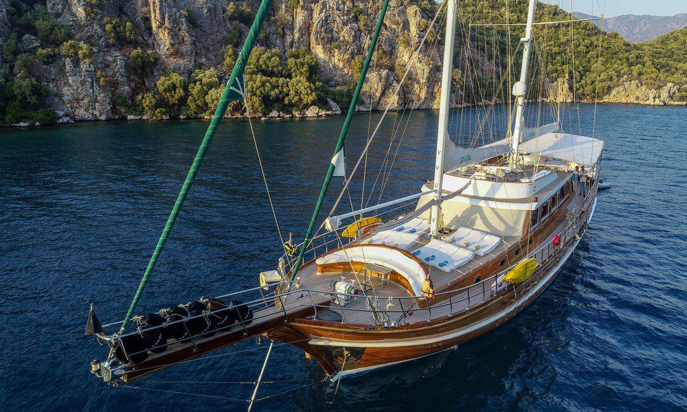 luna yachting 13