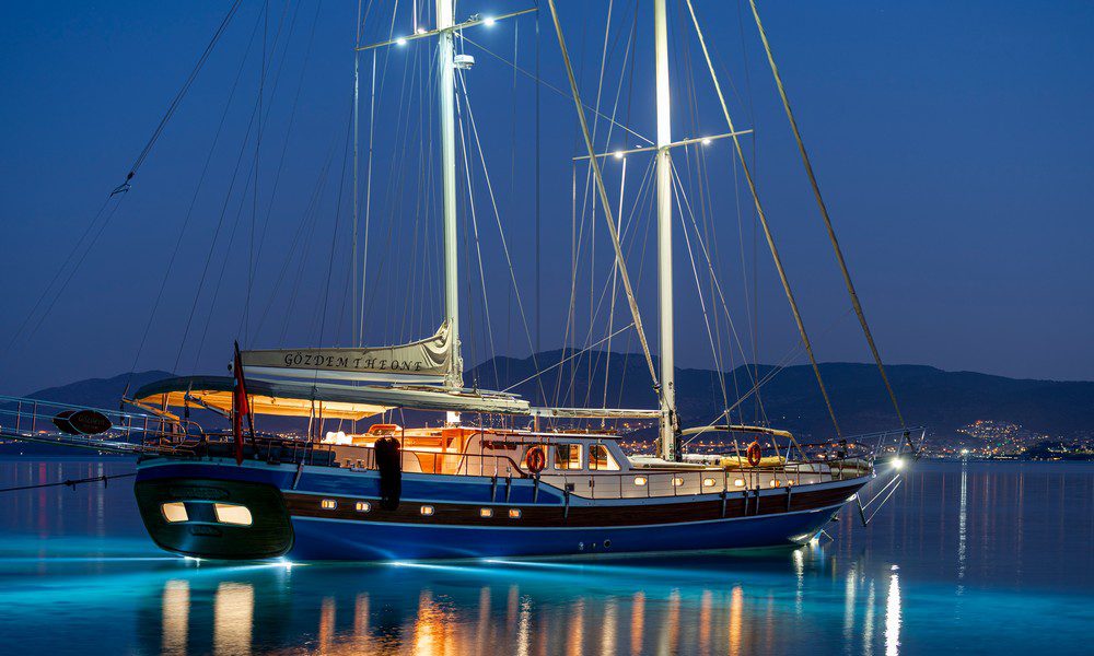 luna yachting gulet Gozdem the one 33