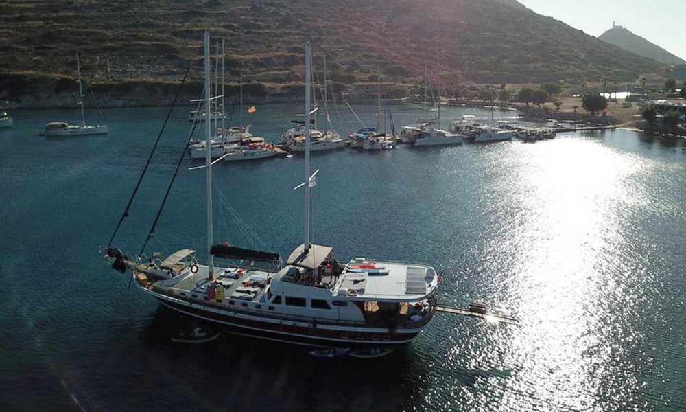 luna yachting gulet bodrum queen 47