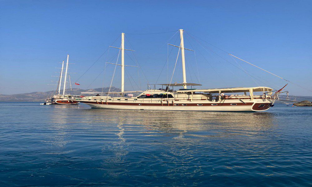 luna yachting zehra sultan 24