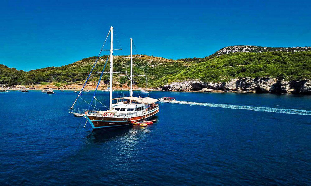 luna yachting gulet sirena 21